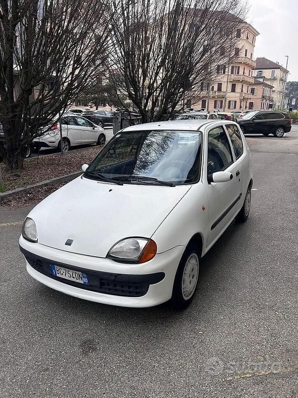 Usata Fiat 600 55 CV (40 kW) 2000 Bianco Utilitaria