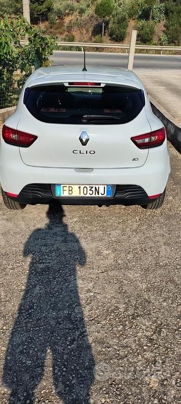 Usata Renault Clio IV 75 CV (55 kW) 2015 Bianco Utilitaria