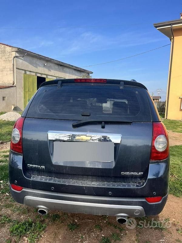 Usata Chevrolet Captiva 163 CV (119 kW) 2012 SUV