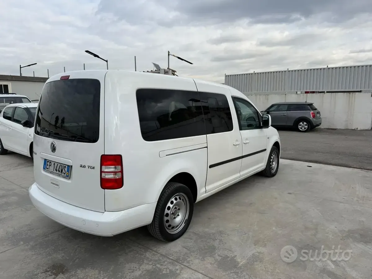 Käytetty VW Caddy 140 HP (102 kW) 2013 Valkoinen Tila-auto