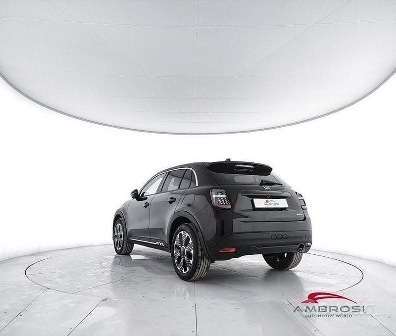 Usata Fiat 600 La Prima 110 CV (80 kW) 2025 Nero SUV