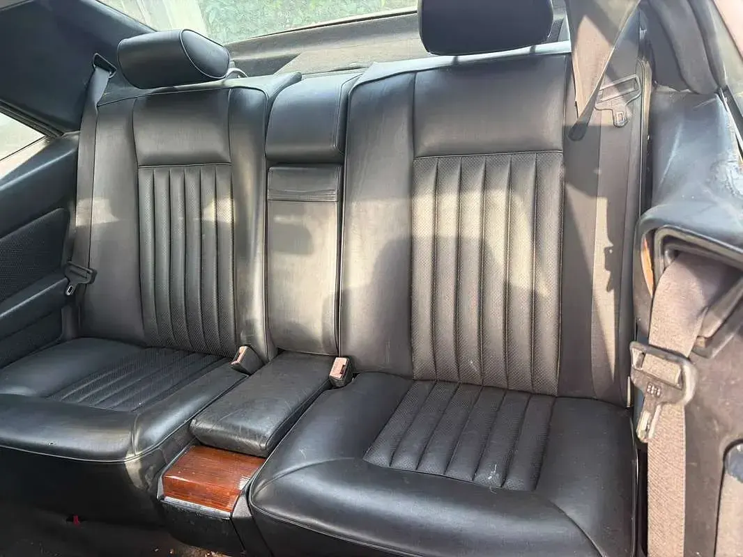 Usata Mercedes 230 132 CV (97 kW) 1989 Grigio Coupé