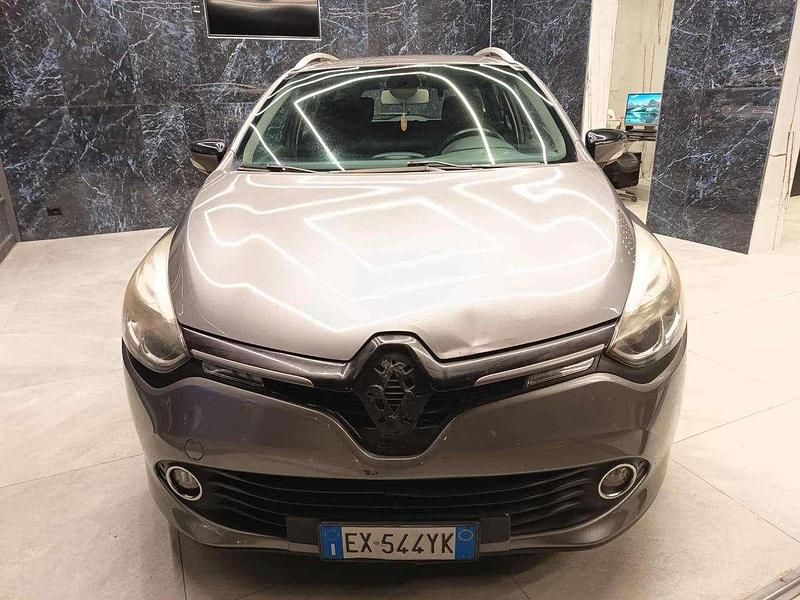 Grigio Usata 2014 Renault Clio GrandTour Station wagon | 4499 € (Super prezzo) - Immagine 1/4