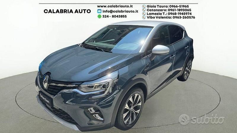 Blu/azzurro(met.) Usata 2022 Renault Captur Intens SUV | 18.500 € (Buon prezzo) - Immagine 1/4