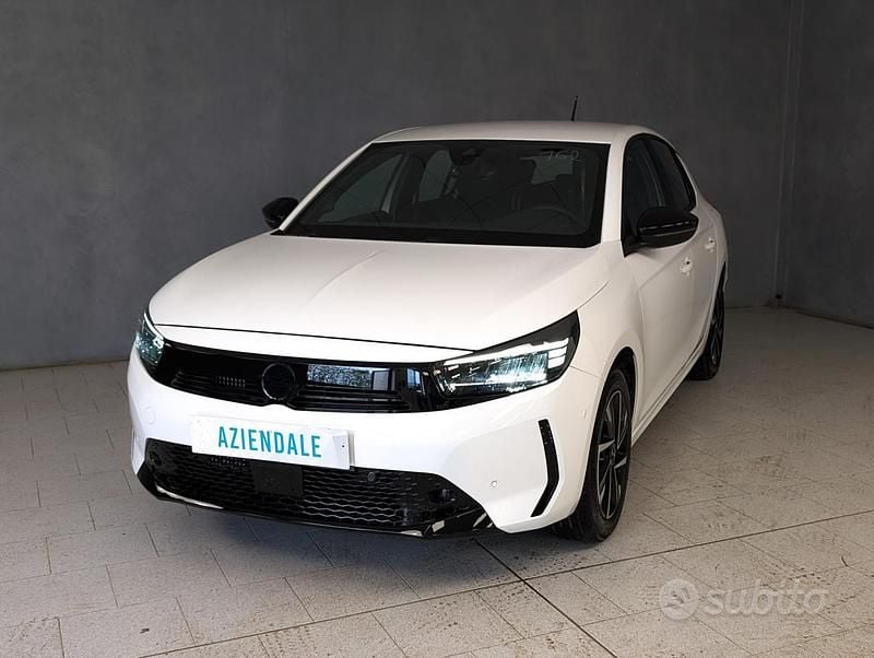 Usata Opel Corsa 101 CV (74 kW) 2025 Other Utilitaria