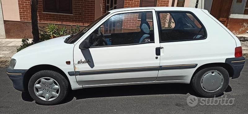 Usata Peugeot 106 45 CV (33 kW) 1997 Bianco Utilitaria