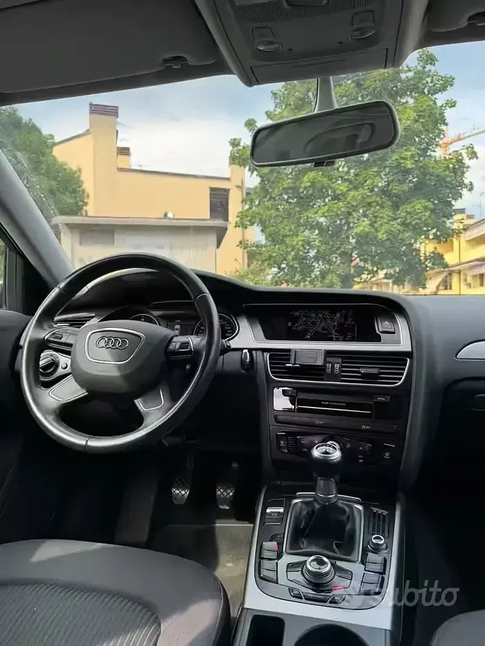 Usata Audi A4 143 CV (105 kW) 2012 Grigio Station wagon