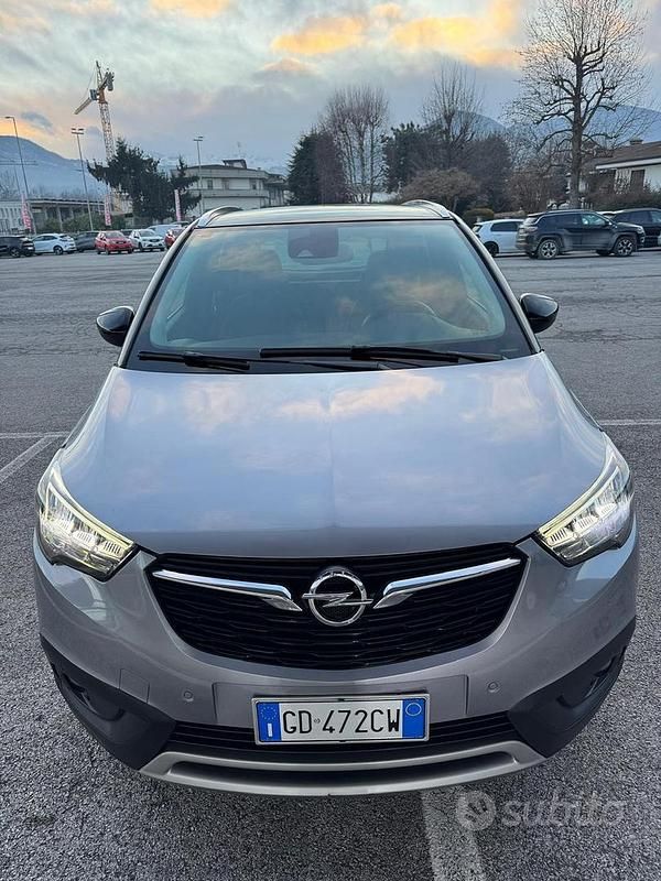 Usata Opel Crossland X 100 CV (73 kW) 2020 Grigio SUV