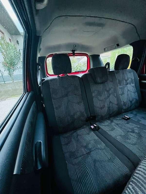 Usata Dacia Logan Lauréate 87 CV (63 kW) 2011 Station wagon