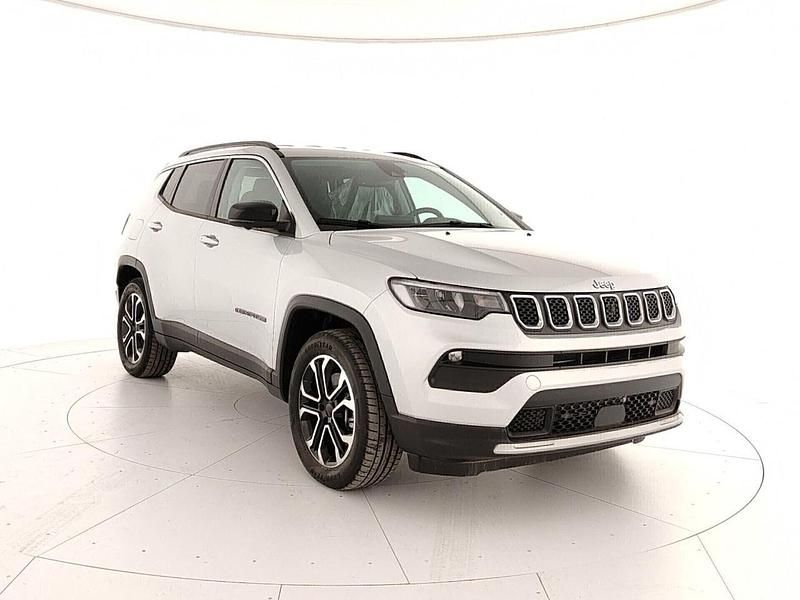 Grigio Usata 2024 Jeep Compass Limited SUV | 29.900 € (Molto cara) - Immagine 1/4