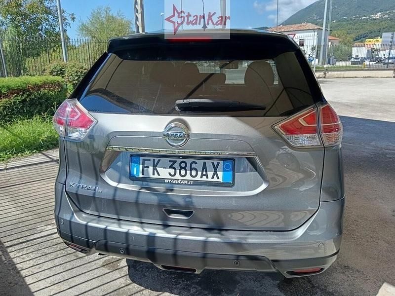 Usata Nissan X-Trail N-Vision 131 CV (96 kW) 2017 Grigio SUV