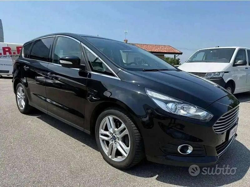 Usata Ford S-MAX Business Edition 150 CV (110 kW) 2019 Nero Monovolume