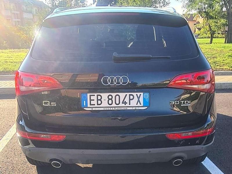 Usata Audi Q5 Advanced Plus 239 CV (175 kW) 2011 Nero SUV