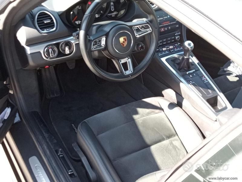 Usata Porsche 718 Cayman 300 CV (220 kW) 2017 Nero Coupé