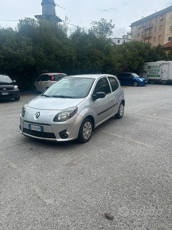 Usata Renault Twingo Dynamique 76 CV (55 kW) 2009 Grigio Utilitaria