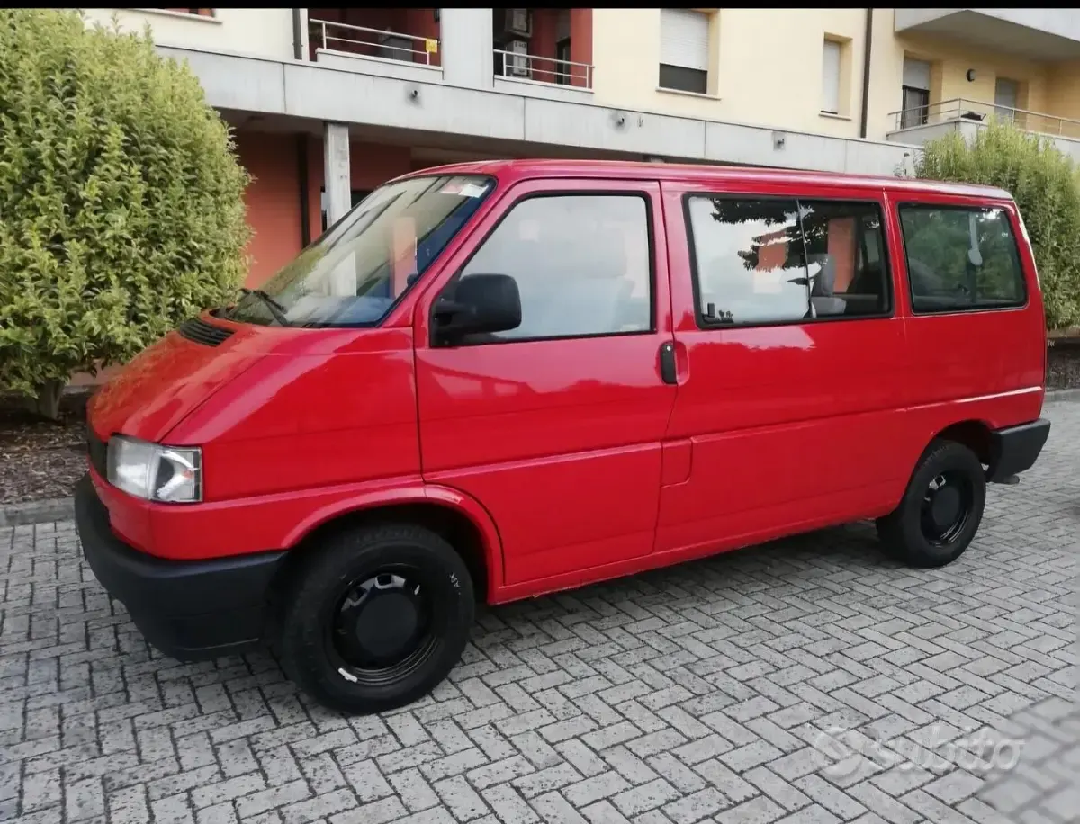 Usata VW Transporter 110 CV (80 kW) 1992 Rosso Furgone
