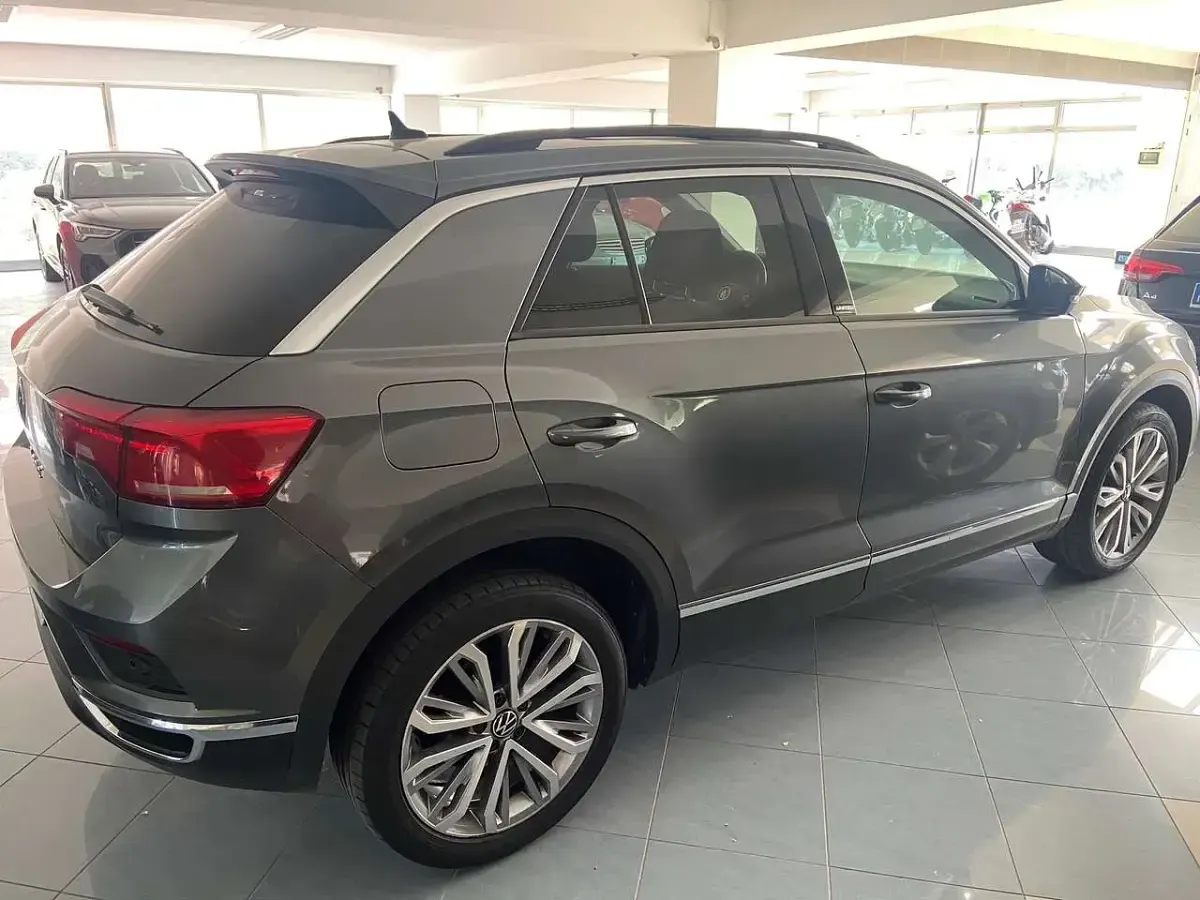 Usata VW T-Roc Style 116 CV (85 kW) 2020 Other SUV