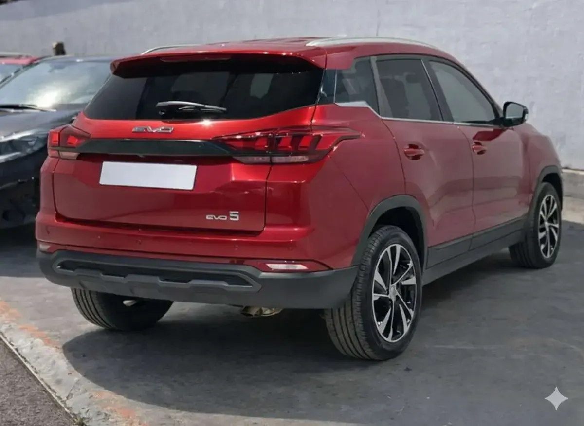 Usata EVO Evo 5 120 CV (88 kW) 2023 Rosso SUV