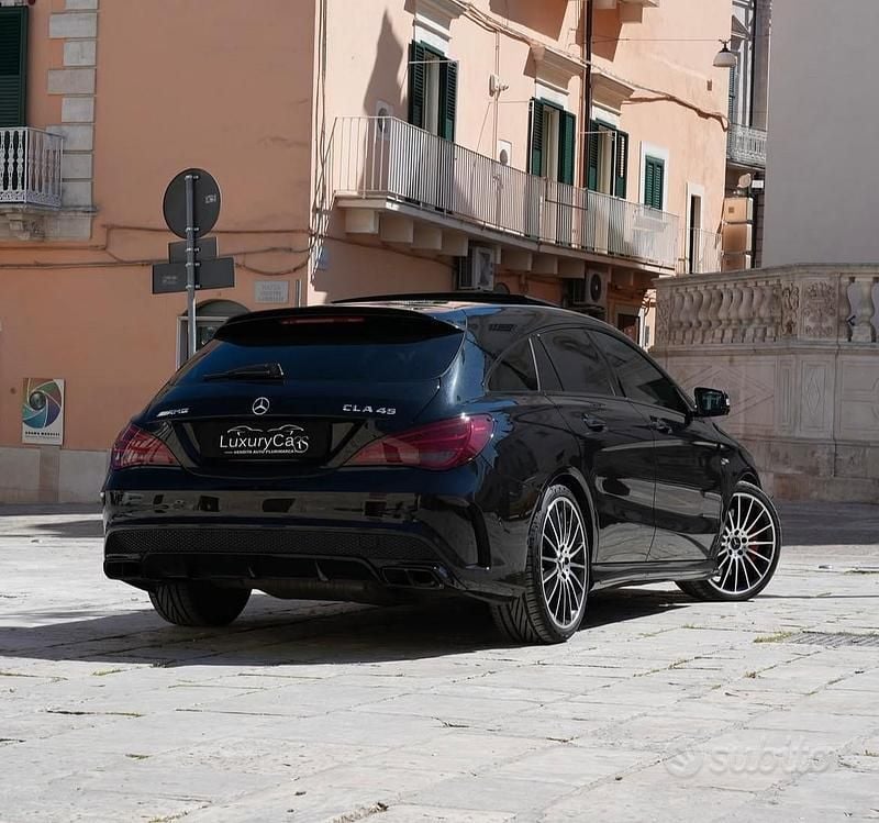 Usata Mercedes CLA45 AMG AMG 381 CV (280 kW) 2016 Nero Station wagon