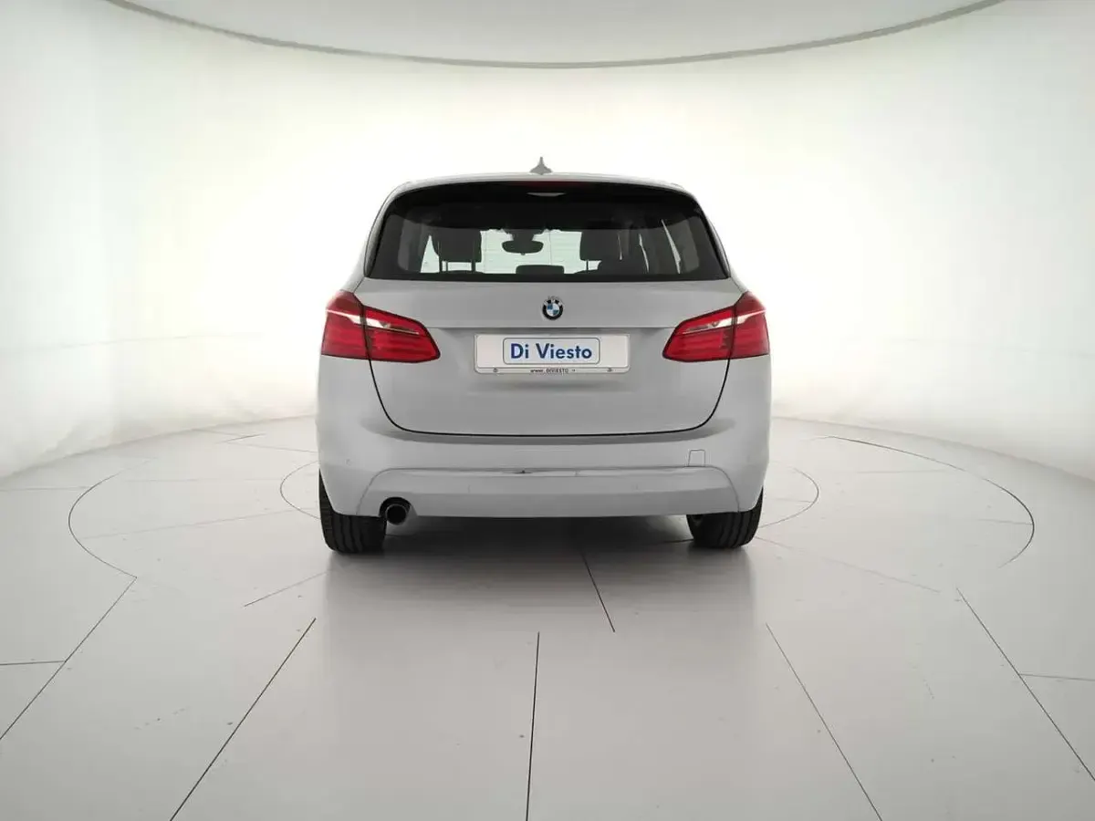 Usata BMW 218 Active Tourer Luxury Line 150 CV (110 kW) 2018 Grigio Monovolume