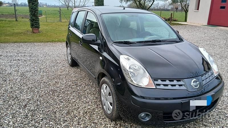 Usata Nissan Note 86 CV (63 kW) 2007 Utilitaria