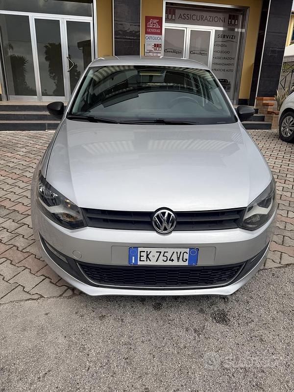 Usata VW Polo 75 CV (55 kW) 2011 Grigio Utilitaria