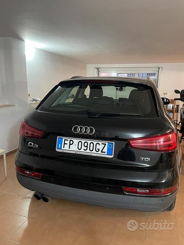 Usata Audi Q3 120 CV (88 kW) 2018 Nero SUV