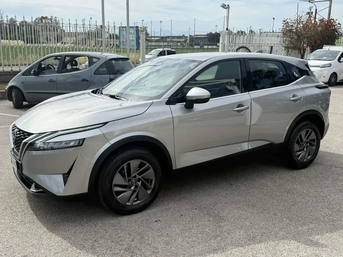 Usata Nissan Qashqai 158 CV (116 kW) 2024 Argento SUV