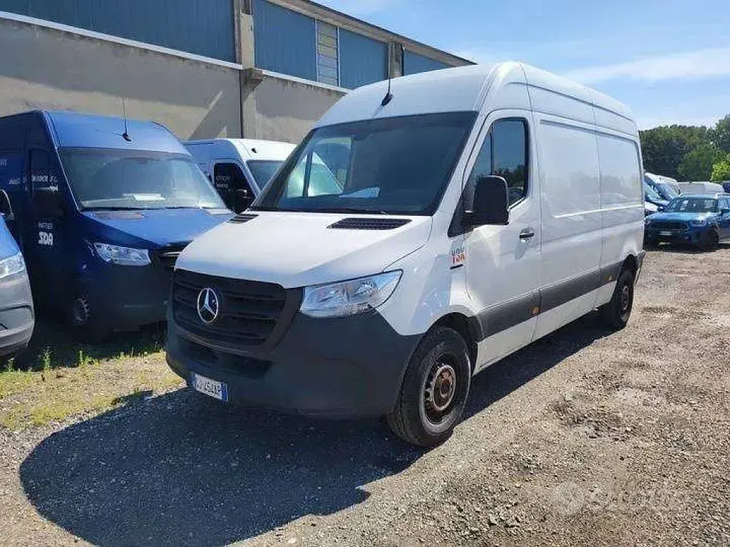 Usata Mercedes E-Sprinter 85 kW (116 CV) 2022 Bianco Furgone