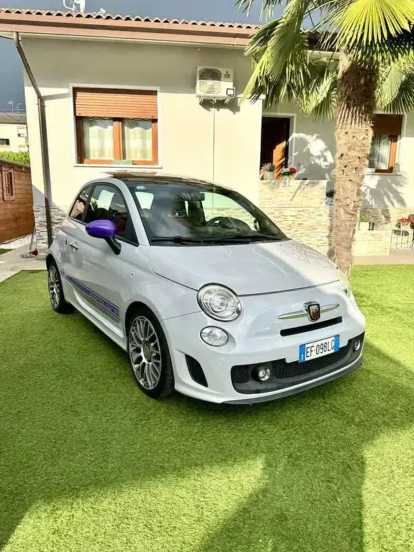 Usata Abarth 500 135 CV (99 kW) 2010 Grigio Utilitaria