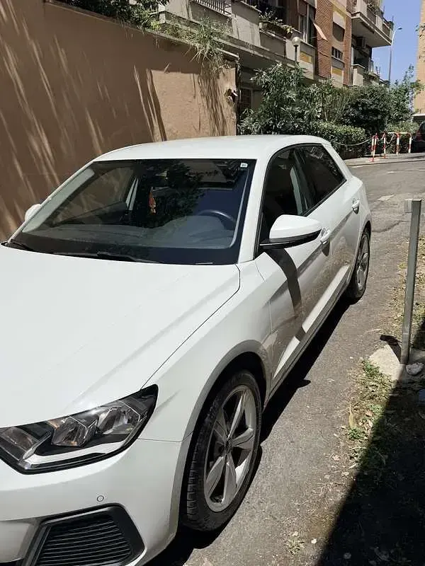 Usata Audi A1 Sportback Admired 95 CV (69 kW) 2019 Bianco Utilitaria