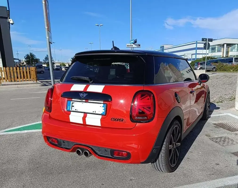 Usata Mini Cooper S Hype 192 CV (141 kW) 2019 Utilitaria