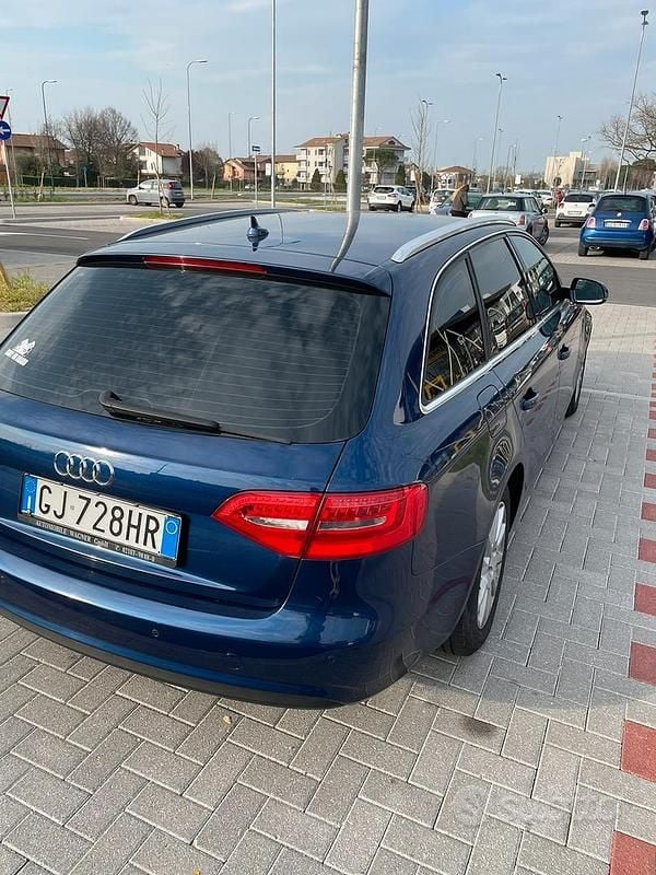 Usata Audi A4 S-Line 136 CV (100 kW) 2013 Blu Station wagon