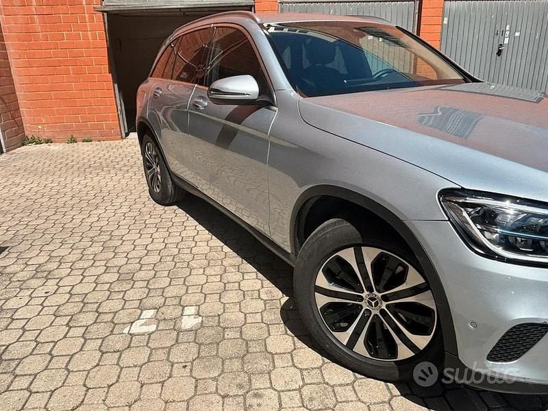 Usata Mercedes GLC220 2022 Grigio SUV