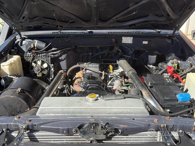 Blu Usata 1988 Toyota Land Cruiser SUV | 14.000 € - Immagine 1/4