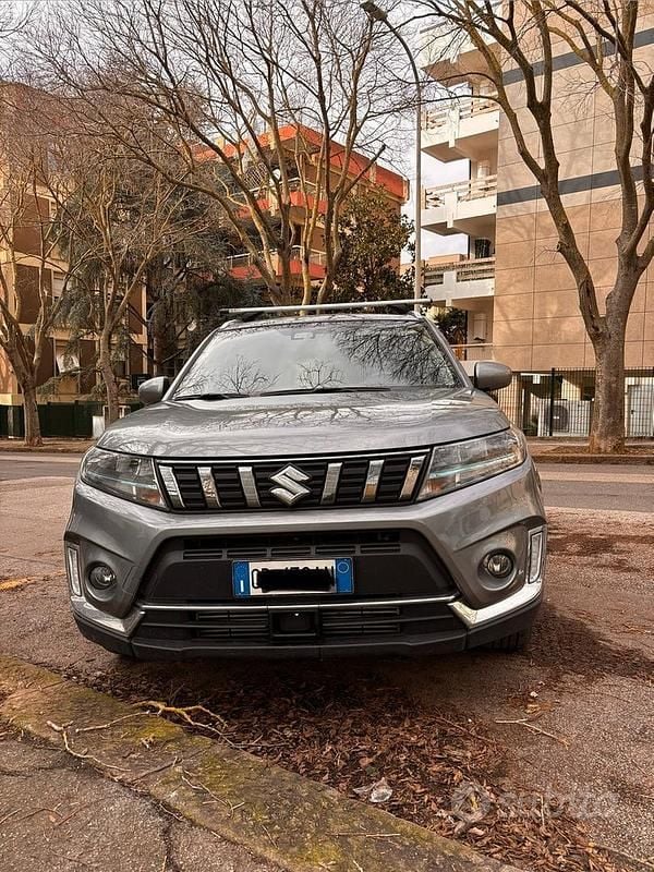 Usata Suzuki Vitara Cool 130 CV (95 kW) 2023 Grigio Station wagon