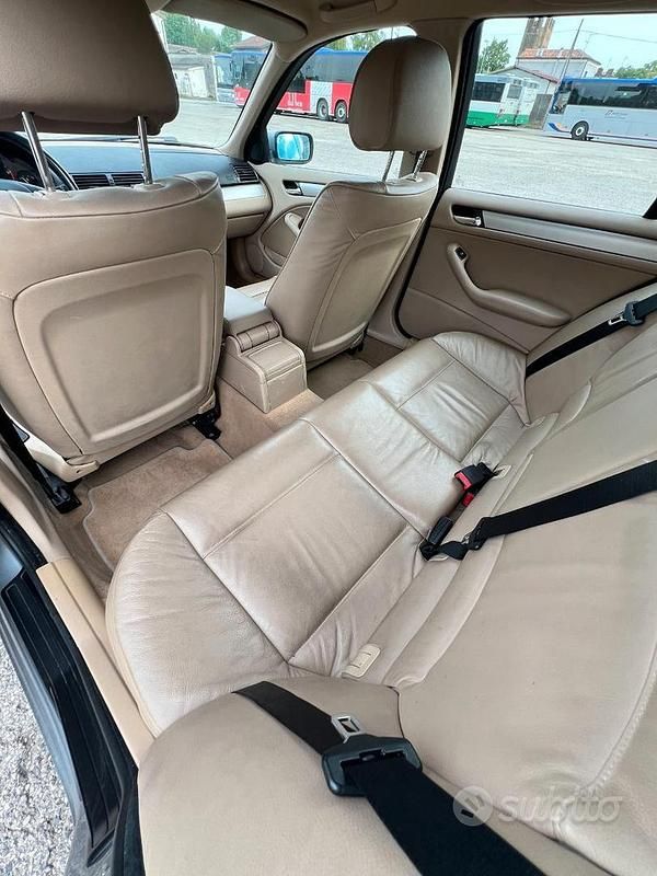 Usata BMW 320 150 CV (110 kW) 2004 Grigio Station wagon