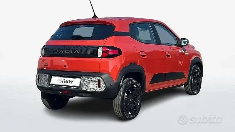 Usata Dacia Spring Extreme 19 kW (26 CV) 2025 Rosso Utilitaria