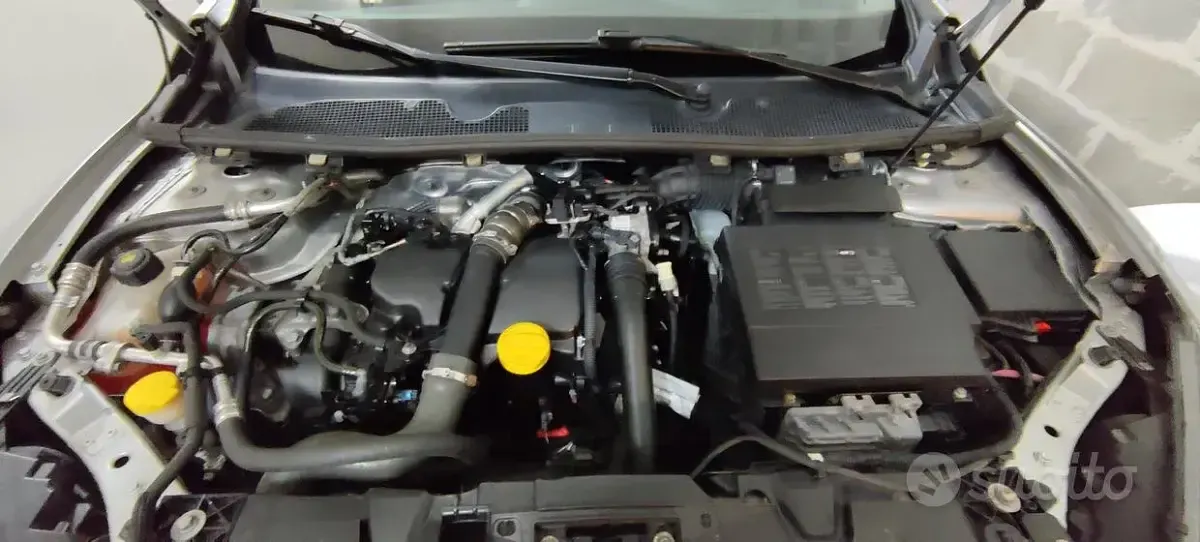 Usata Renault Mégane GrandTour 110 CV (80 kW) 2015 Grigio Station wagon
