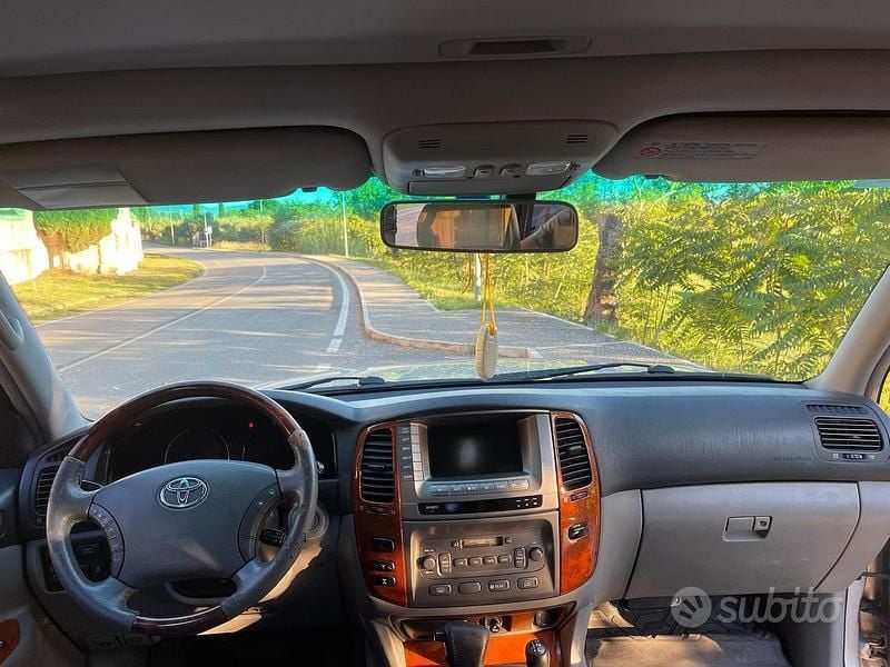 Usata Toyota Land Cruiser 204 CV (150 kW) 2003 Grigio SUV