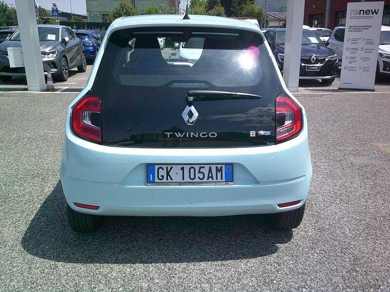 Usata Renault Twingo Equilibre 30 kW (42 CV) 2022 Blu/azzurro Utilitaria