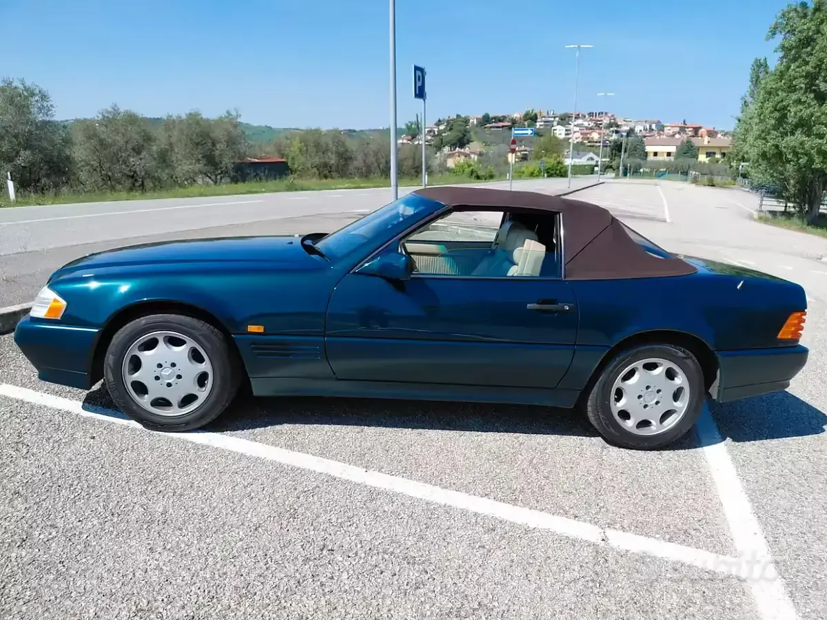 Usata Mercedes SL320 231 CV (169 kW) 1995 Verde Cabrio