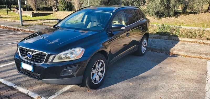 Usata Volvo XC60 163 CV (119 kW) 2010 Nero SUV