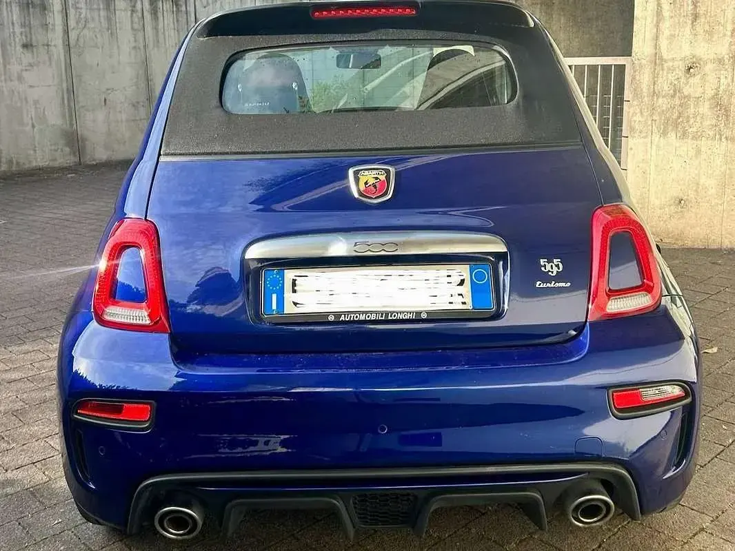 Usata Abarth 595C Turismo 165 CV (121 kW) 2021 Blu/azzurro Cabrio