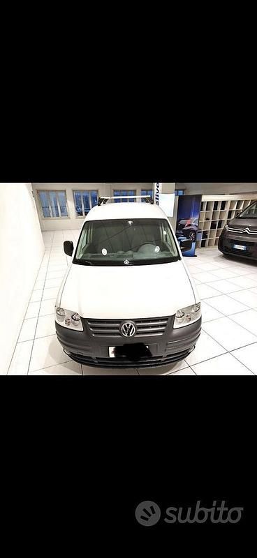 Usata VW Caddy 105 CV (77 kW) 2010 Bianco Monovolume