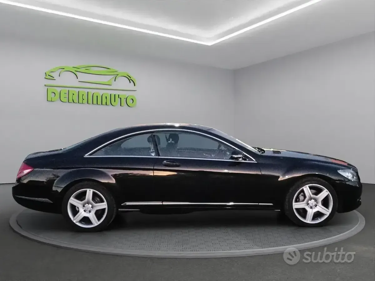 Usata Mercedes CL600 387 CV (284 kW) 2008 Nero Coupé