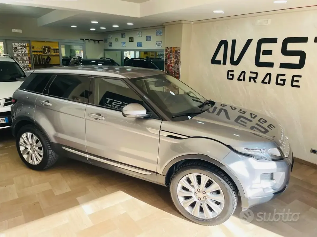 Usata Land Rover Range Rover evoque Dynamic 190 CV (139 kW) 2014 Grigio SUV