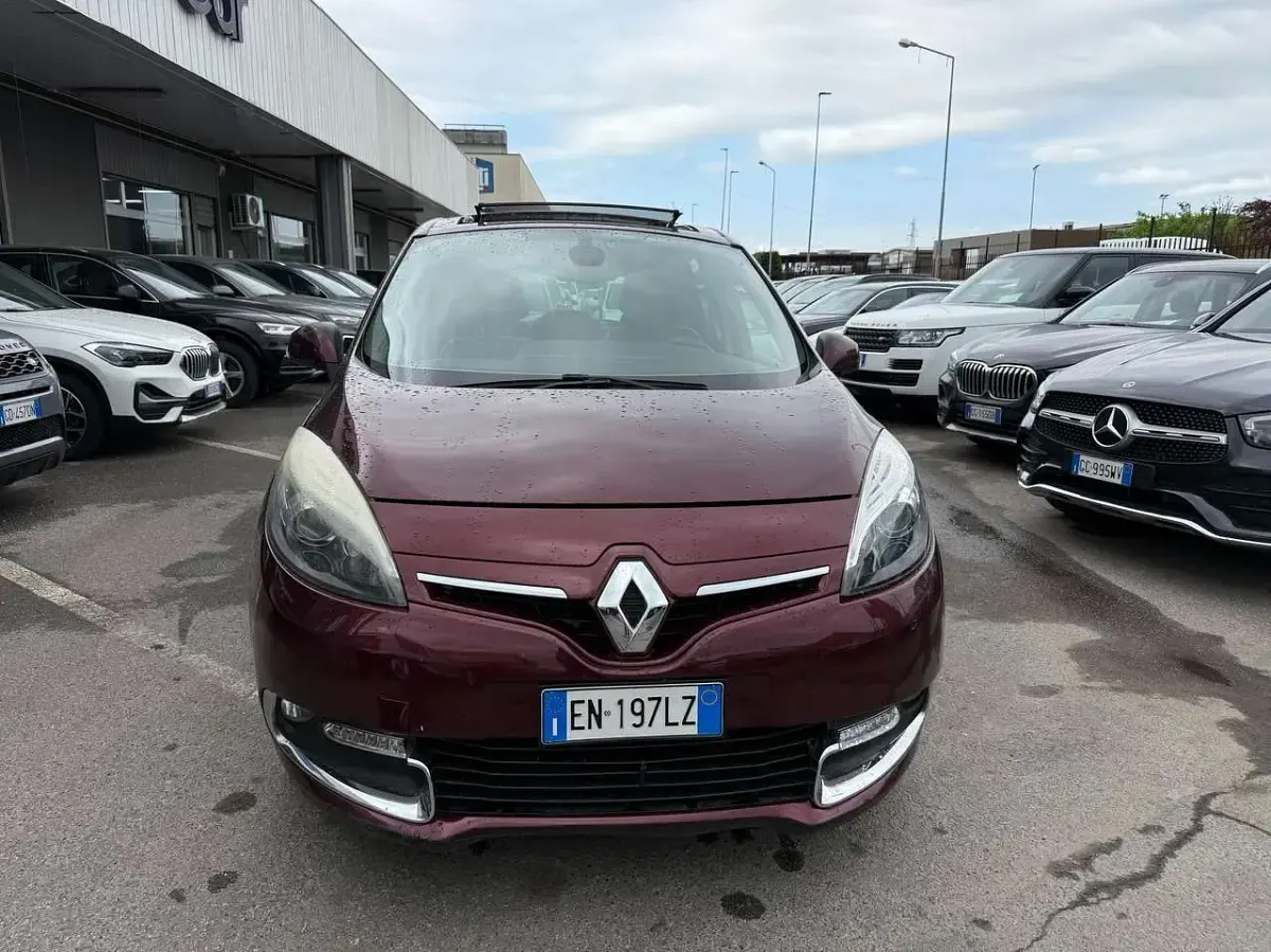 Usata Renault Scénic III Bose Edition 131 CV (96 kW) 2012 Lilla Monovolume