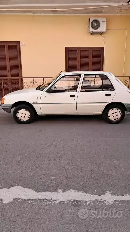 Usata Peugeot 205 60 CV (44 kW) 1990 Bianco Berlina