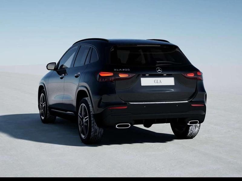 Nuova Mercedes GLA200 Advanced Plus 163 CV (119 kW) 2026 Nero SUV